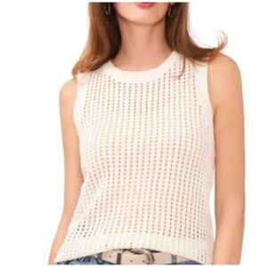💥PRICE DROP💥 Cream Crewneck Sleeveless Sweater Vest